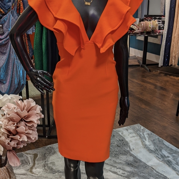 Famous Bandage Ruffle dress XS-XL - Picture 13 of 15